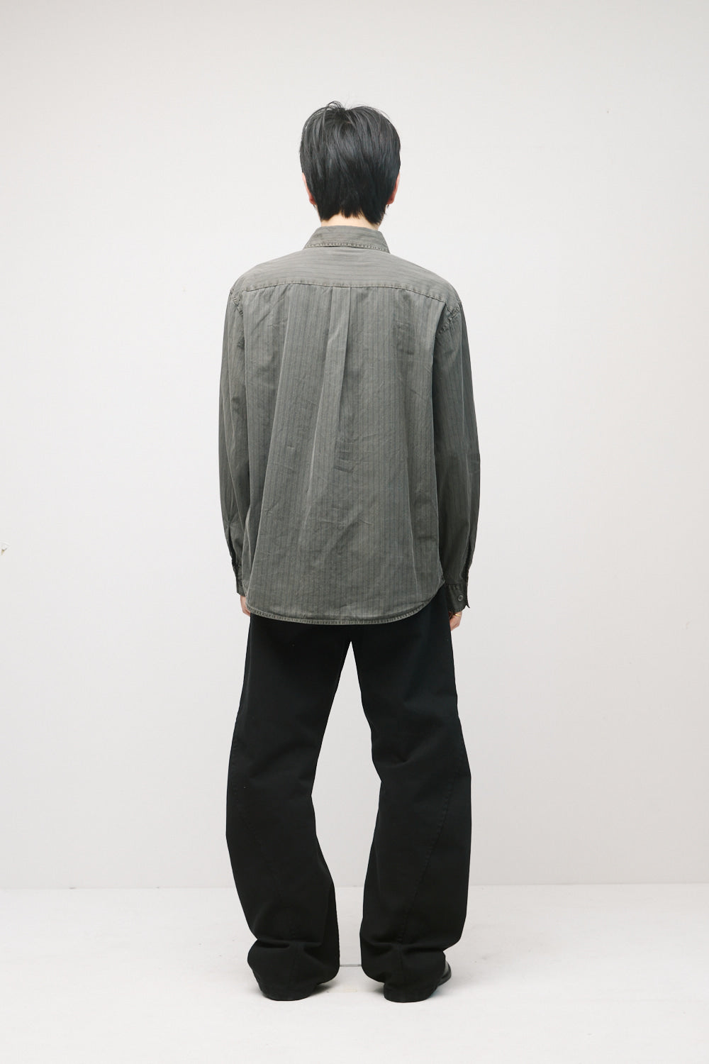 Hatchingroom - Museum Shirt Stripe (Dyed Khaki Grey) product image 5 | TRAB K-Fashion Australia