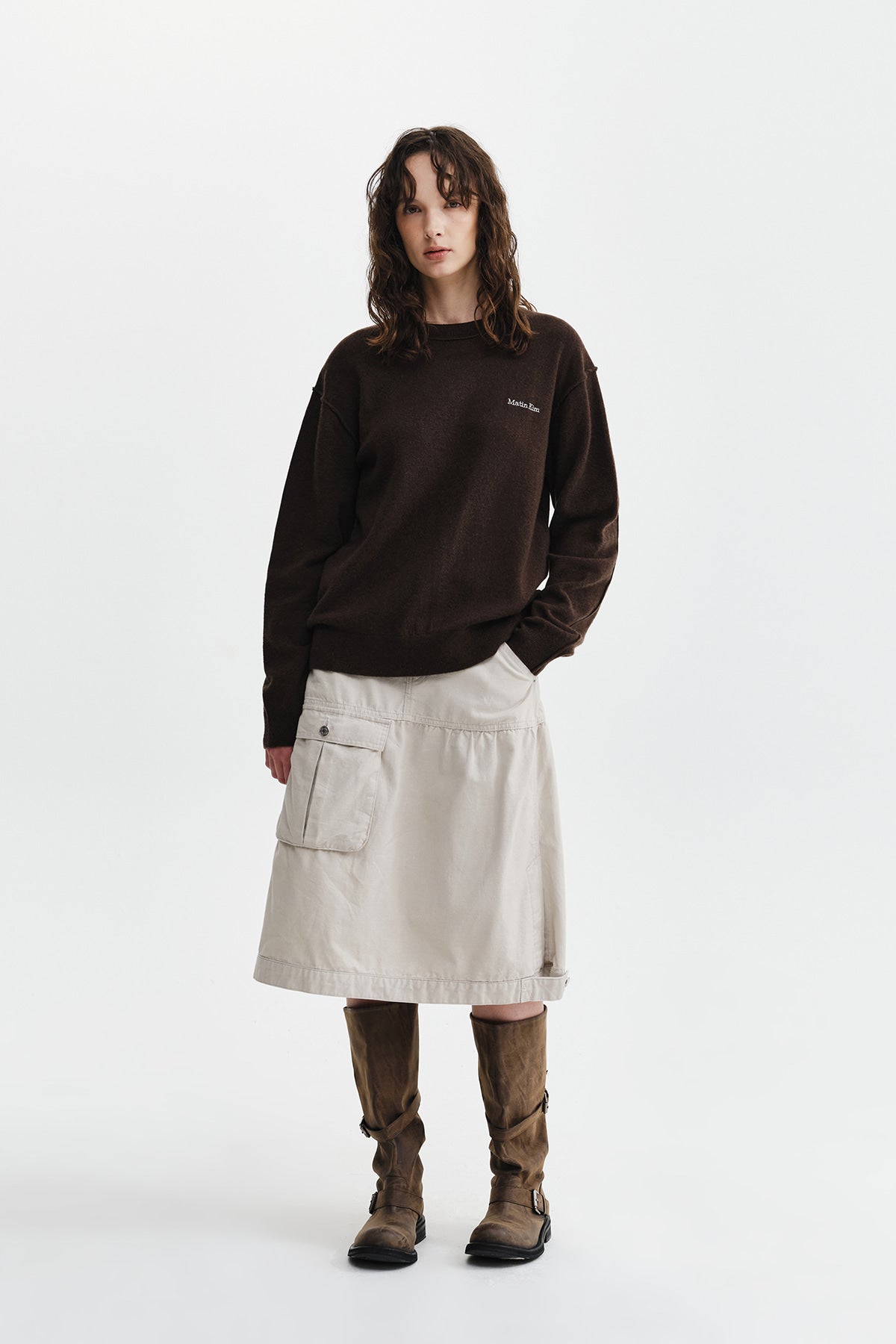 Matin Kim - [Pre-Order – Ships September 28] Cashmere Blended Panel Knit Pullover (Brown) product image 9 | TRAB K-Fashion Australia