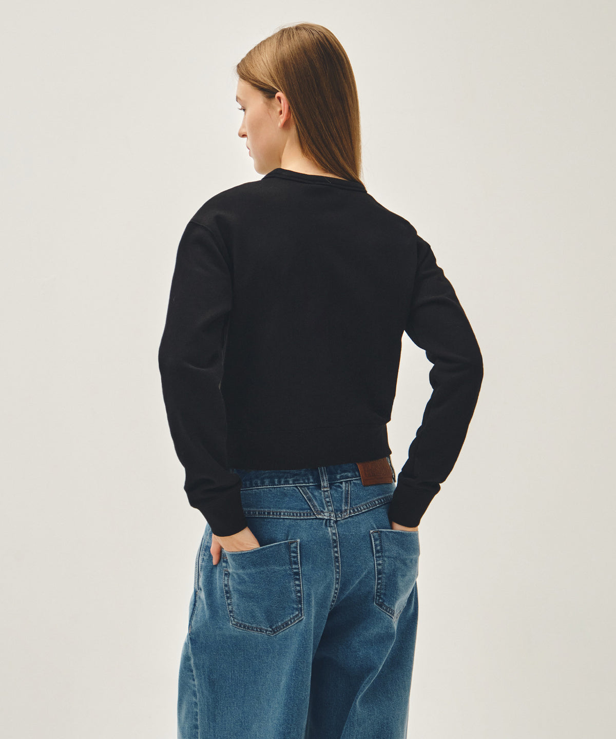 Marithe & Francois Girbaud - Basic Crop Sweatshirt (Black) product image 3 | TRAB K-Fashion Australia