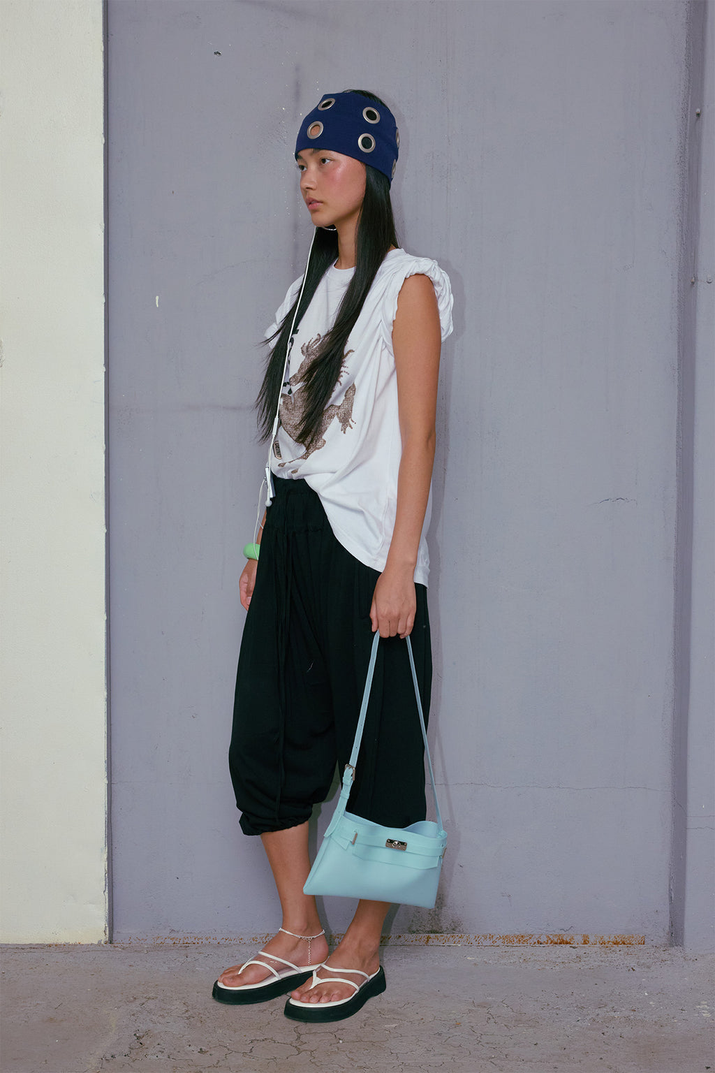 Deinet - Horse Graphic T-Shirt (White) product image 2 | TRAB K-Fashion Australia