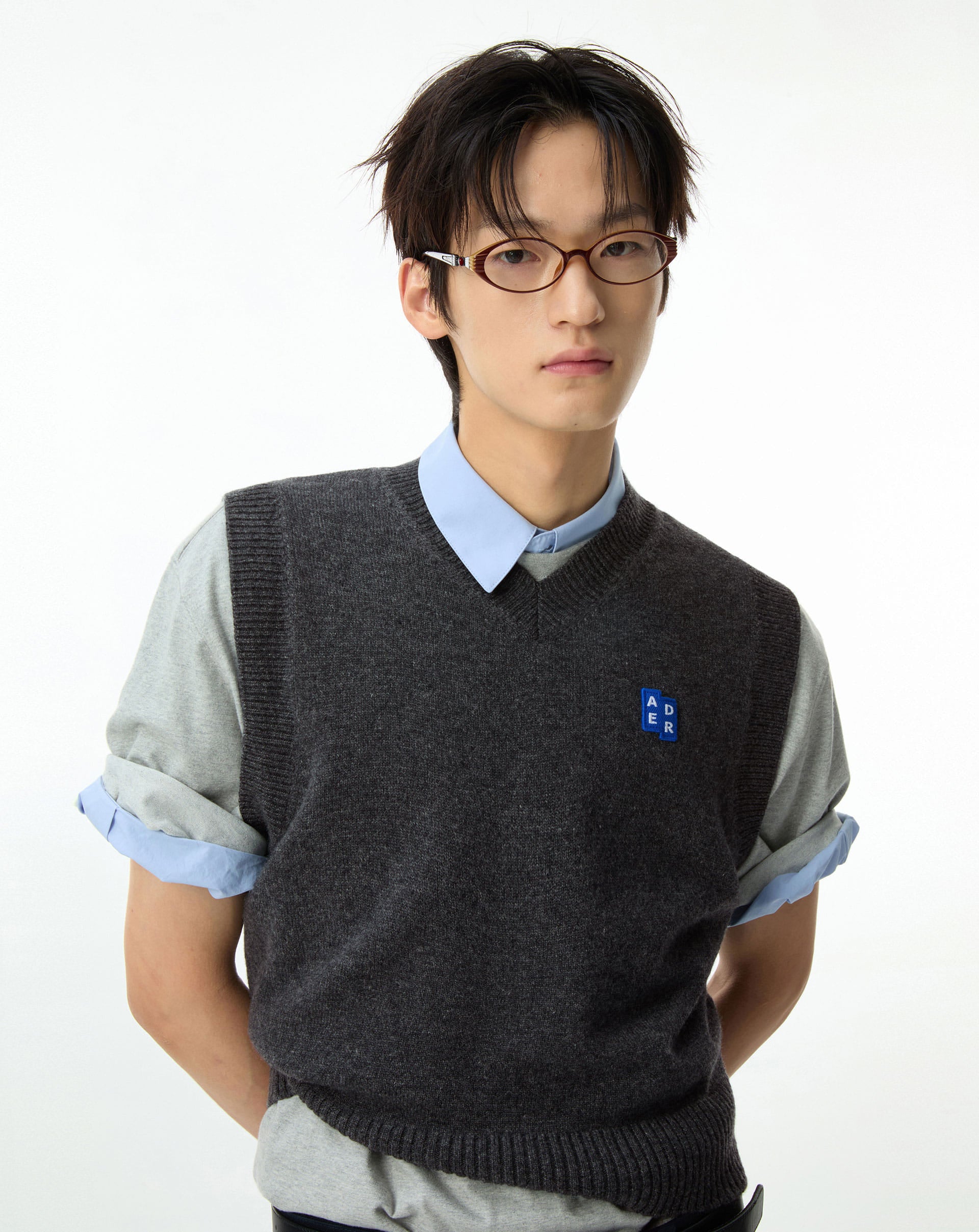 Ader Error - Sig; BL Tag knit vest 01 (Charcoal) product image 2 | TRAB K-Fashion Australia