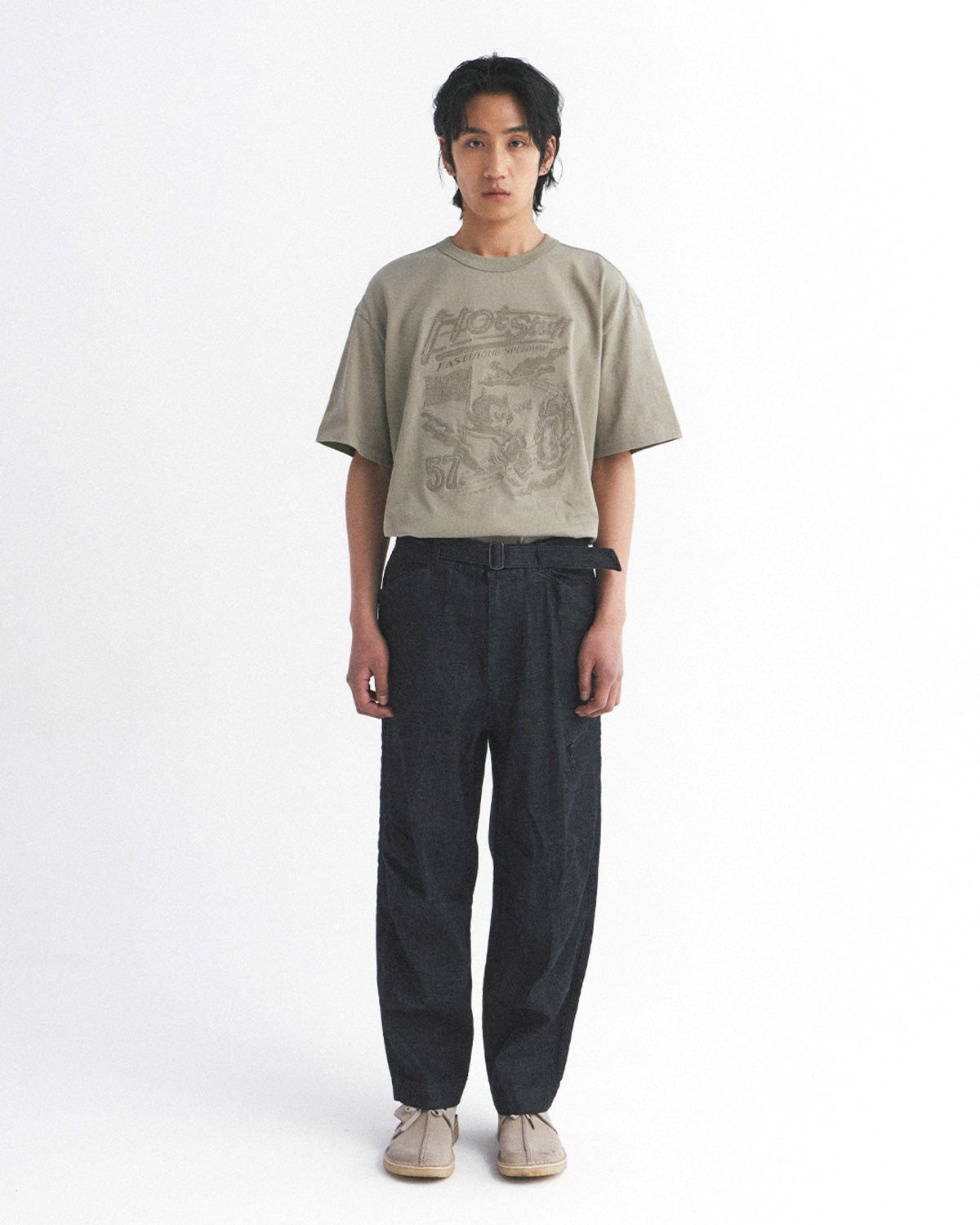 Eastlogue - Embroidery Comic T-shirts (Sand) product image 1 | TRAB K-Fashion Australia