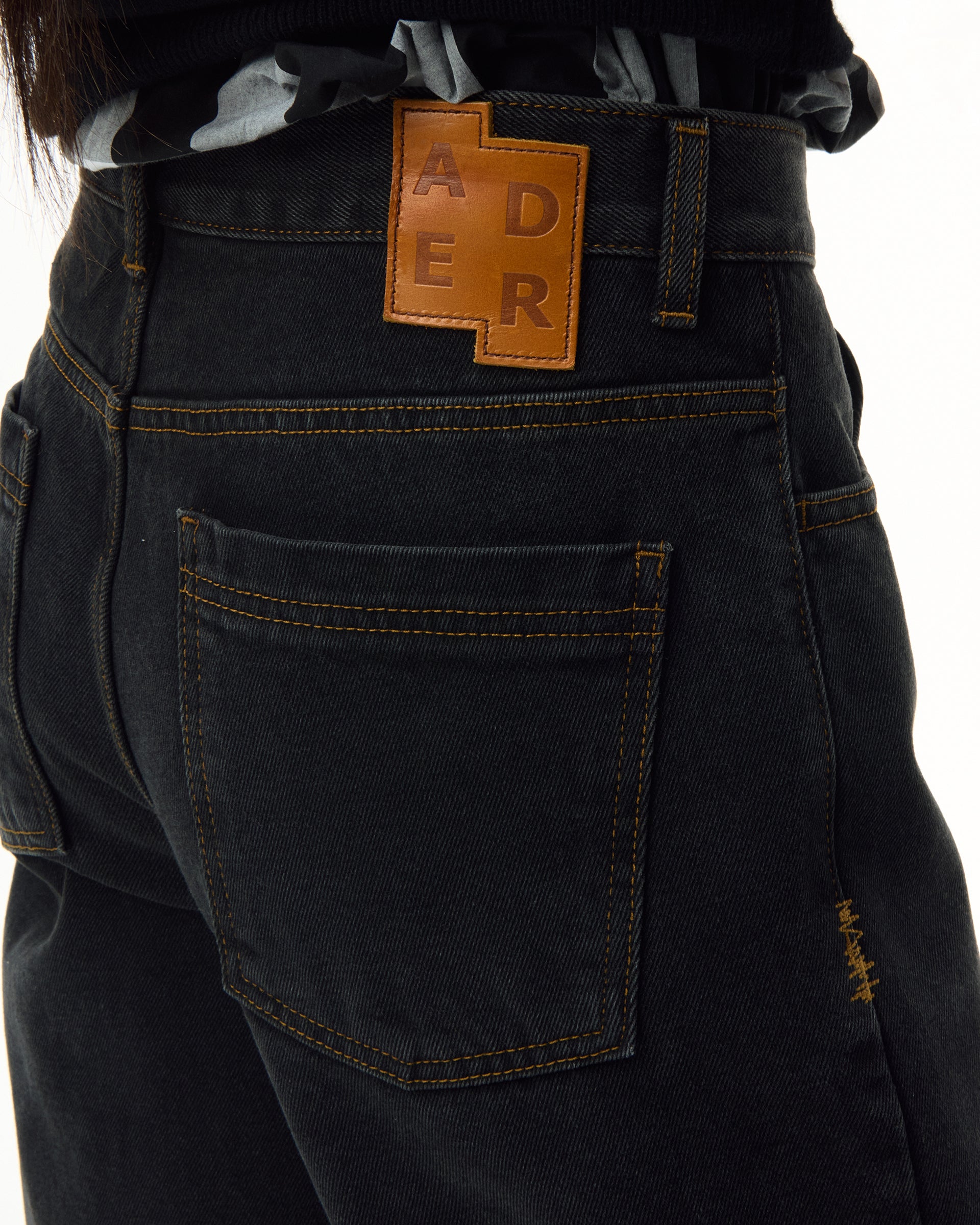 Ader Error - Sig; SV Tag jeans 01 (Noir) product image 5 | TRAB K-Fashion Australia