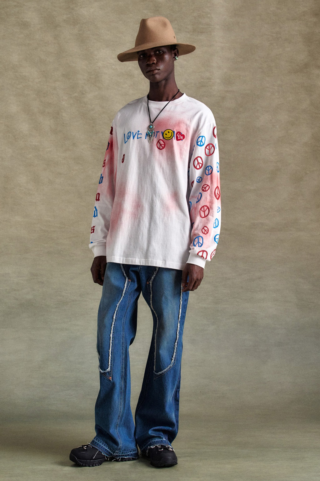 Andersson Bell - Unisex Love L/s T-Shirts (White) product image 1 | TRAB K-Fashion Australia