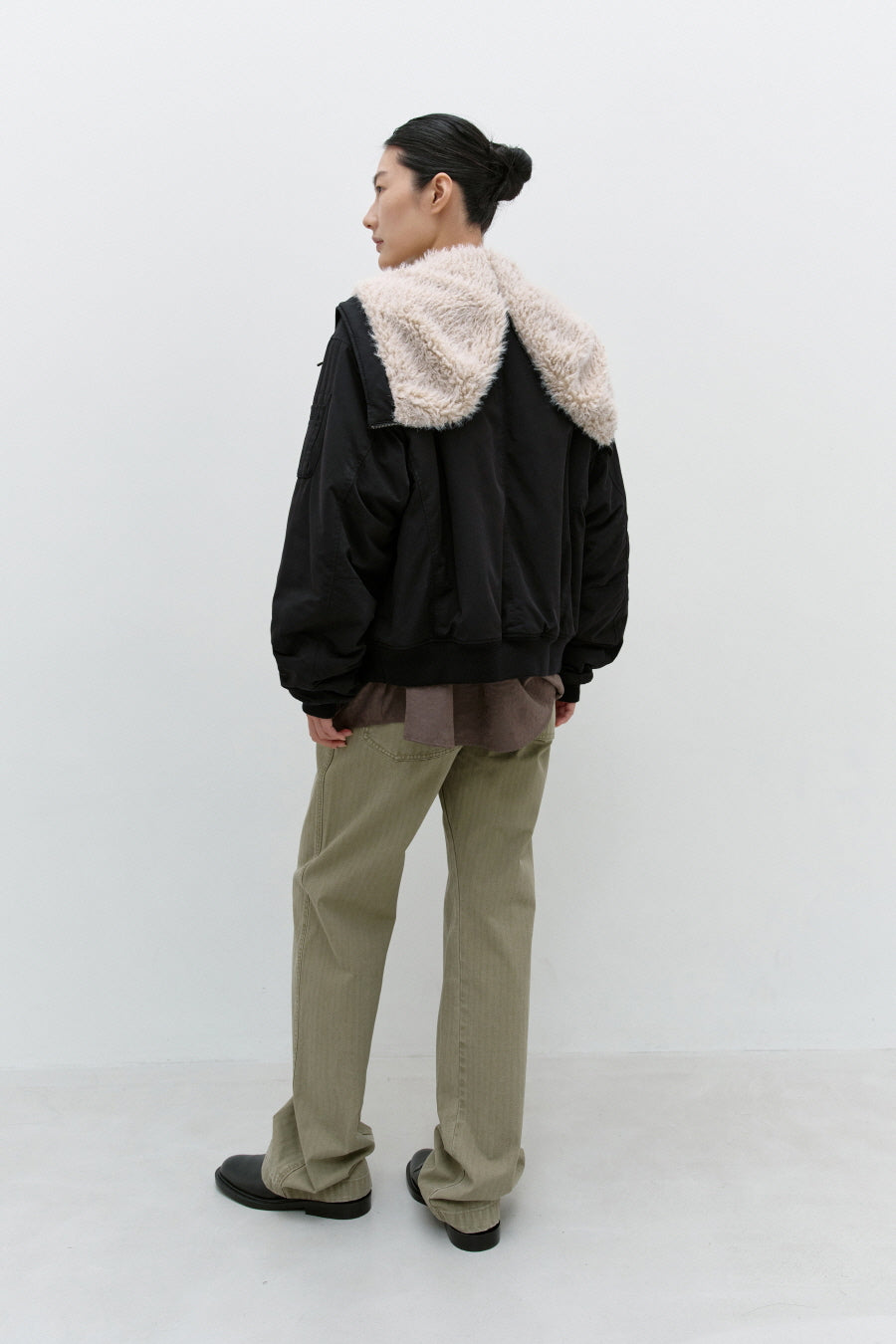 Insilence - W N-2B Pilot Parka (Black) product image 4 | TRAB K-Fashion Australia