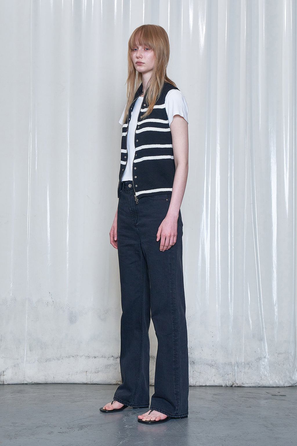 Deinet - Stripe Knit Vest Zip Up (Black) product image 7 | TRAB K-Fashion Australia