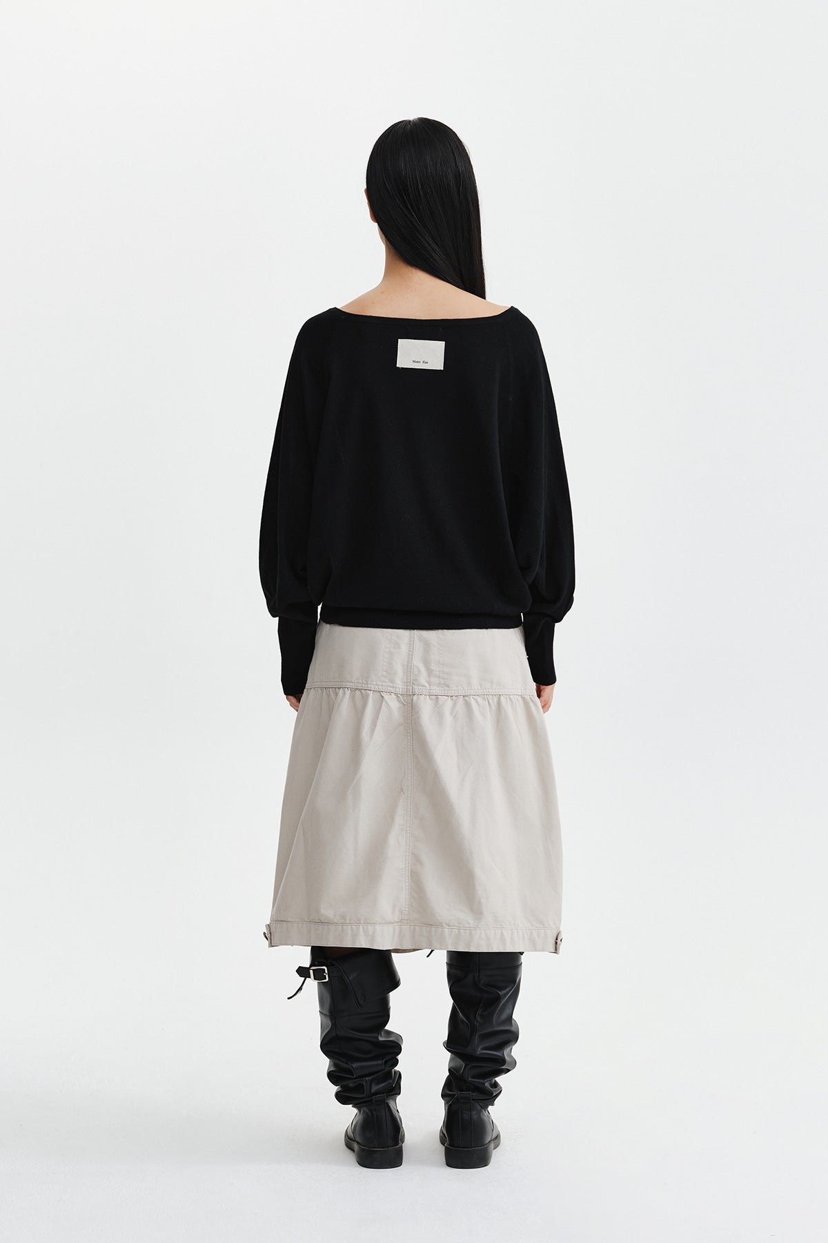 Matin Kim - Betwing Fit Boat Neck Knit Pullover (Black) product image 9 | TRAB K-Fashion Australia