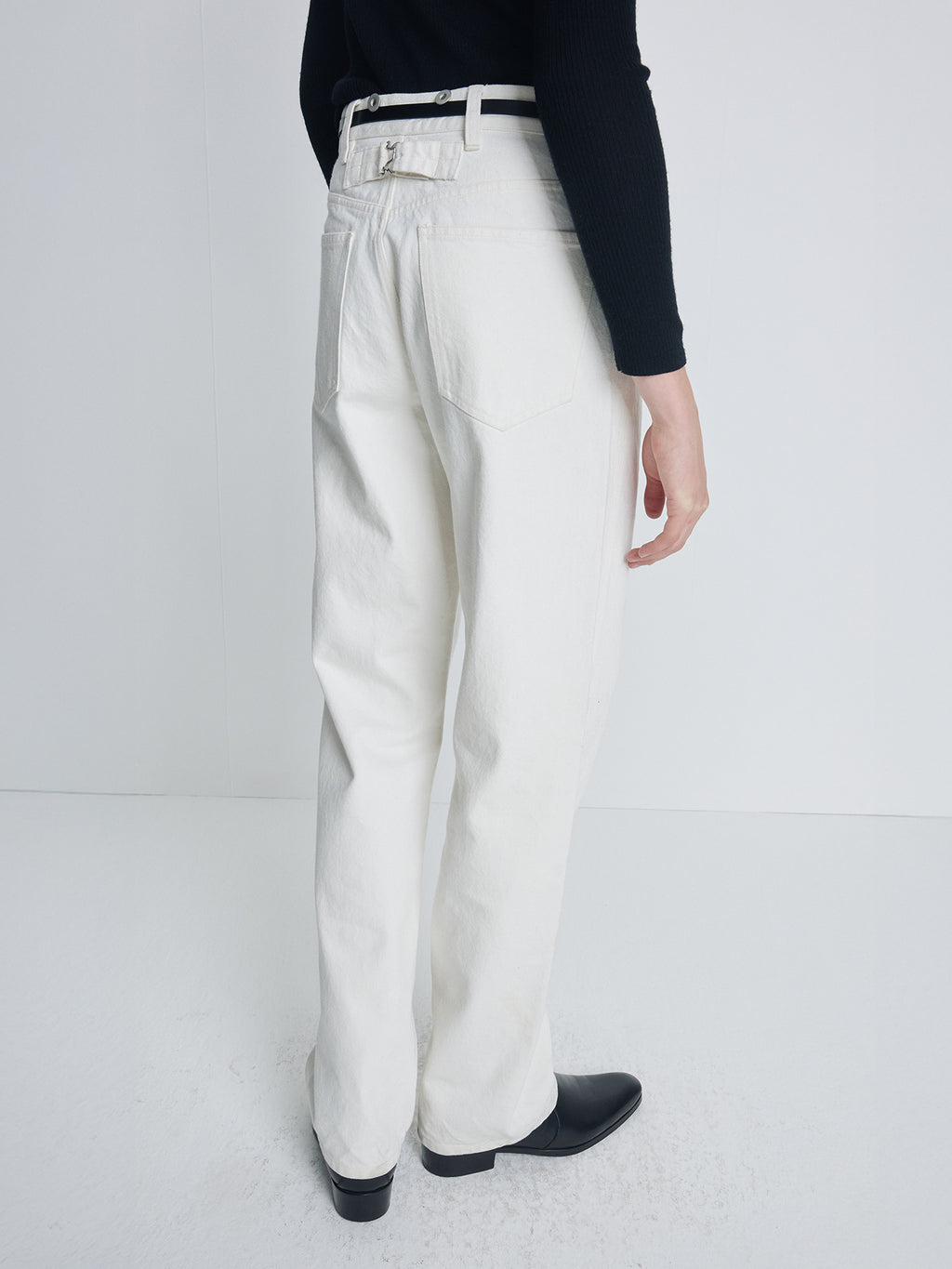 Tonywack - Loose Straight Buckle-Back Jeans (Ecru) product image 3 | TRAB K-Fashion Australia