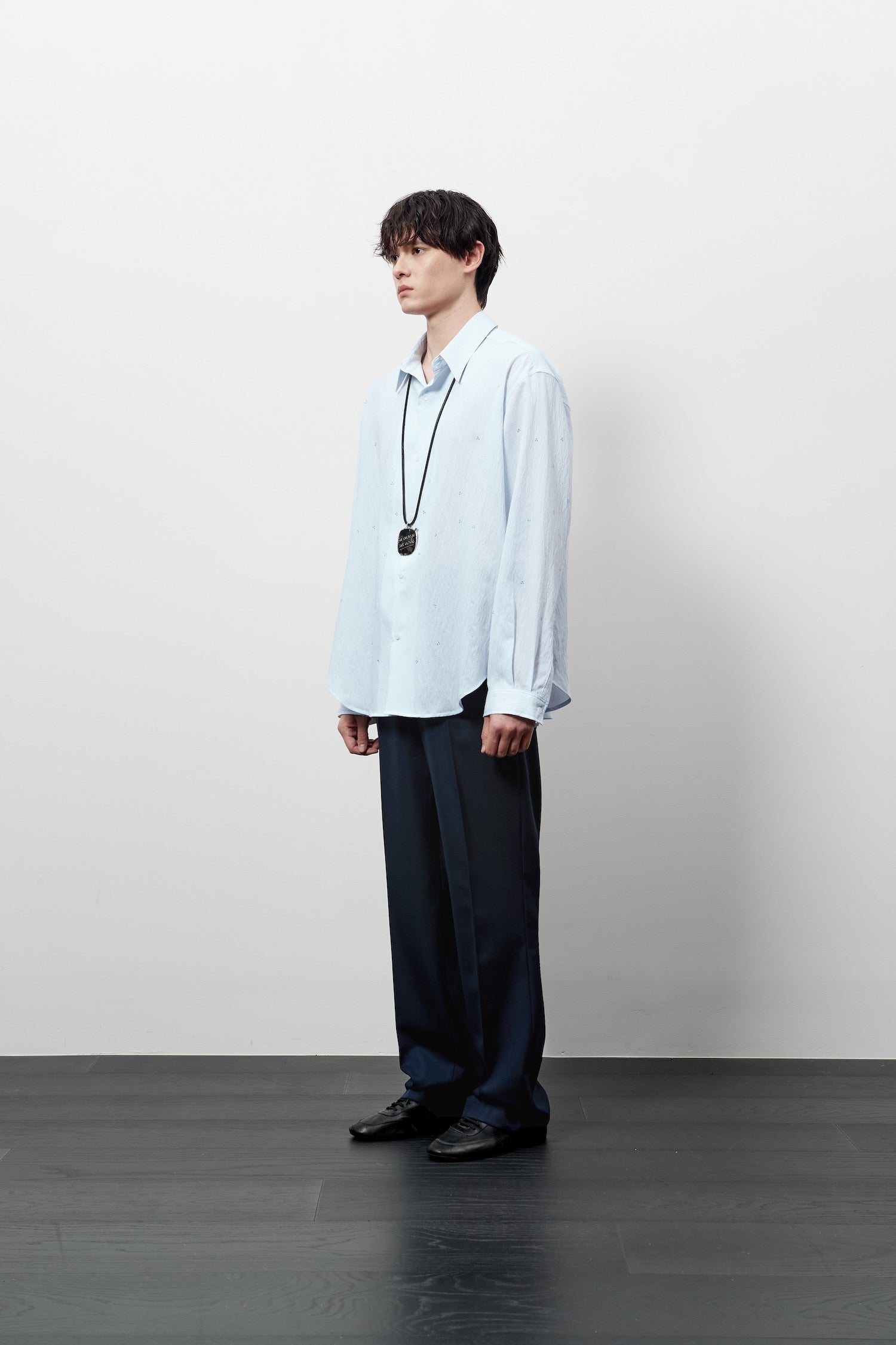 Stu - Crystal Stripe Shirt (Blue) product image 2 | TRAB K-Fashion Australia