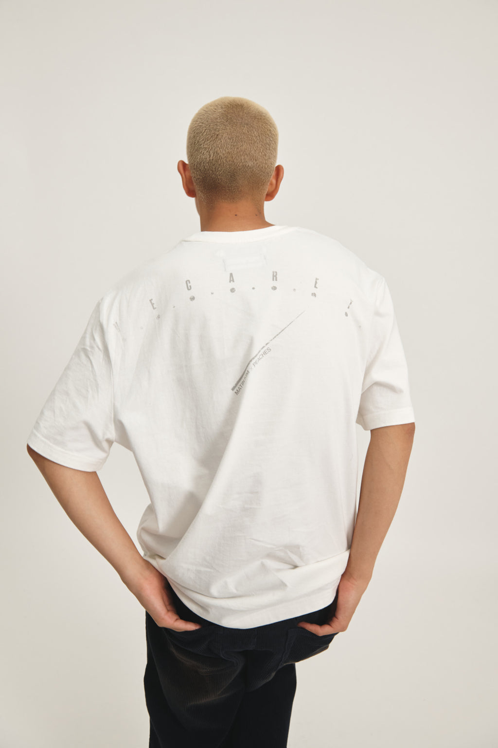 Matin Kim - Peaches Logo Graphic Top (White) product image 13 | TRAB K-Fashion Australia