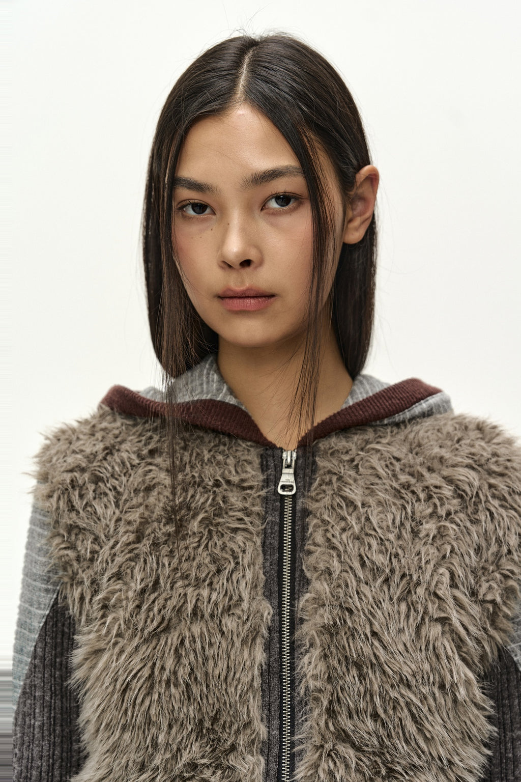 Andersson Bell - Fur Color-Blocked Hooded Zip-Up (Charcoal/Khaki) product image 4 | TRAB K-Fashion Australia