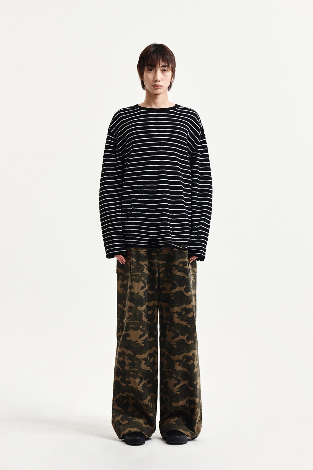 Matin Kim - Drawstring Hem Cargo Pants (Khaki) product image 11 | TRAB K-Fashion Australia