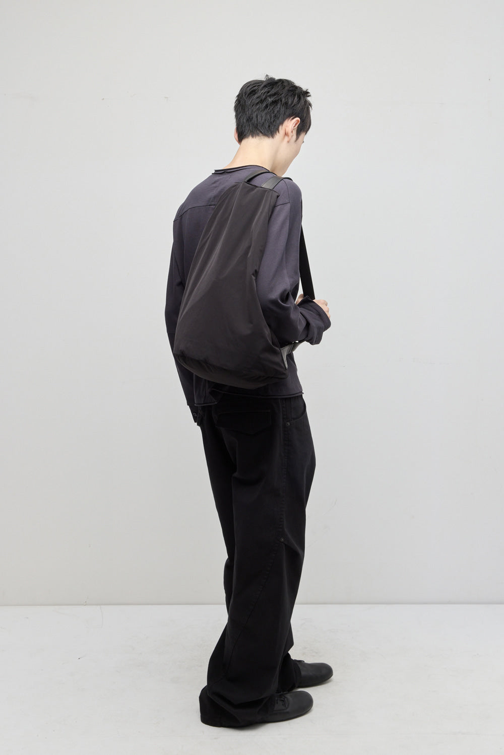 Hatchingroom - Flat Backpack (Black) product image 19 | TRAB K-Fashion Australia
