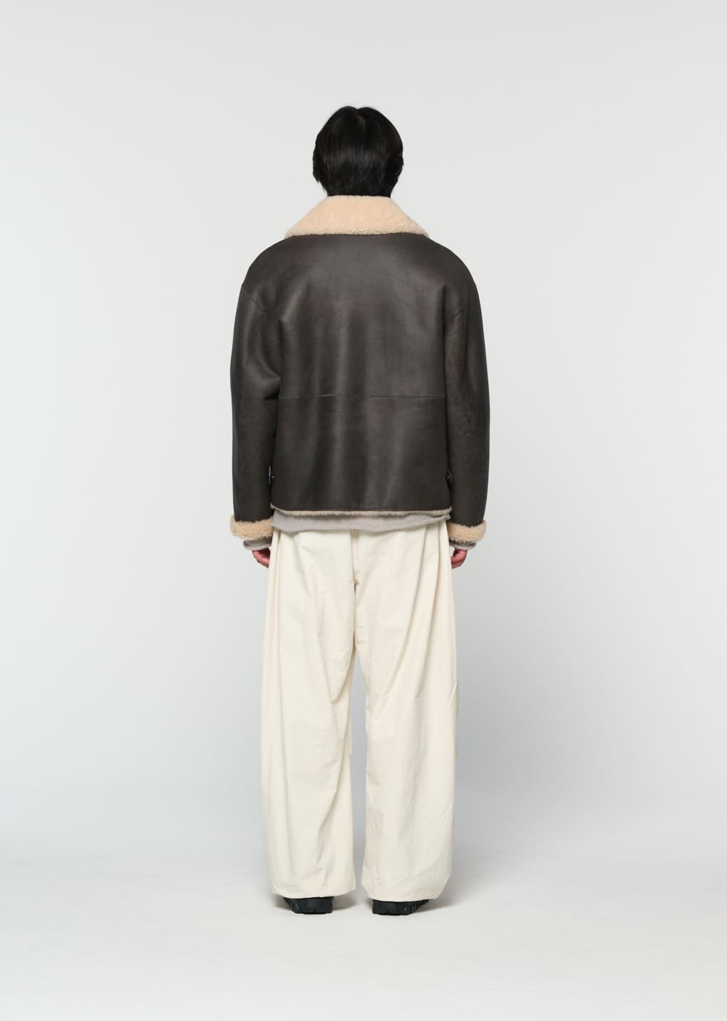 Amomento - [Pre-Order] lambskin shearling jumper (Khaki) product image 4 | TRAB K-Fashion Australia