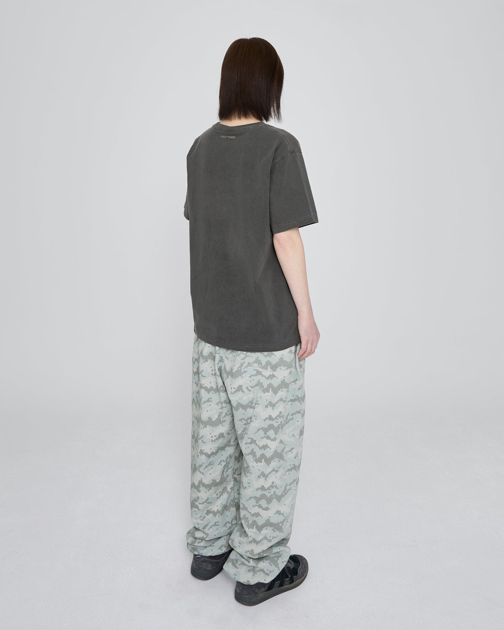 yeseyesee - Y.E.S Goal In Tee (Charcoal) product image 12 | TRAB K-Fashion Australia