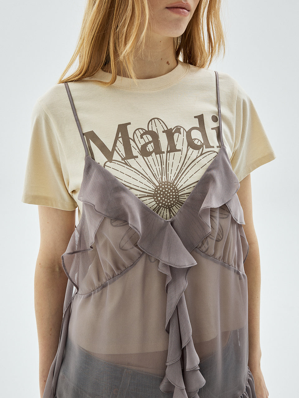 Mardi Mercredi - Slim Tshirt Flowermardi (Butter Taupe) product image 1 | TRAB K-Fashion Australia