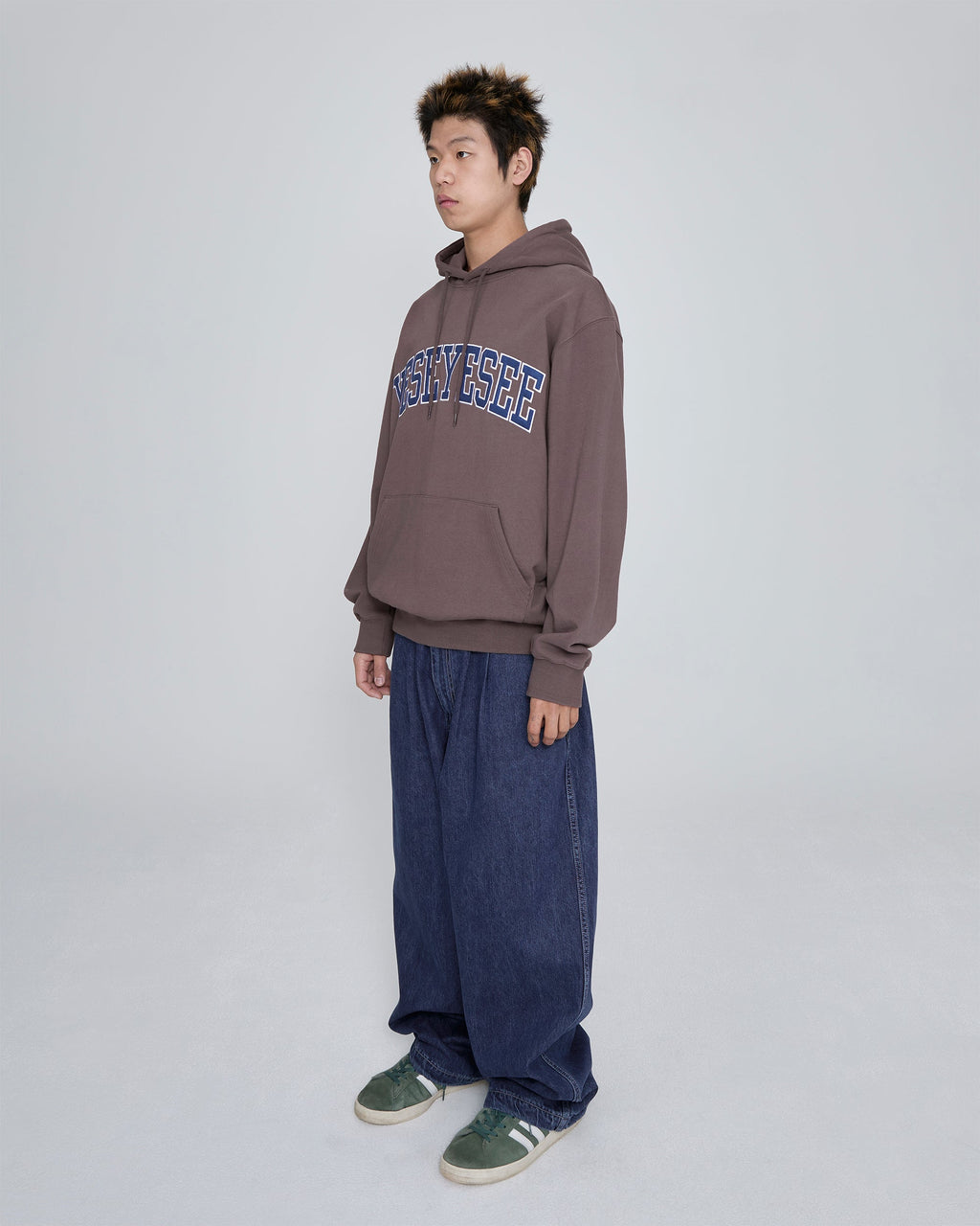 yeseyesee - Arch Logo Hoodie (Cocoa) product image 8 | TRAB K-Fashion Australia