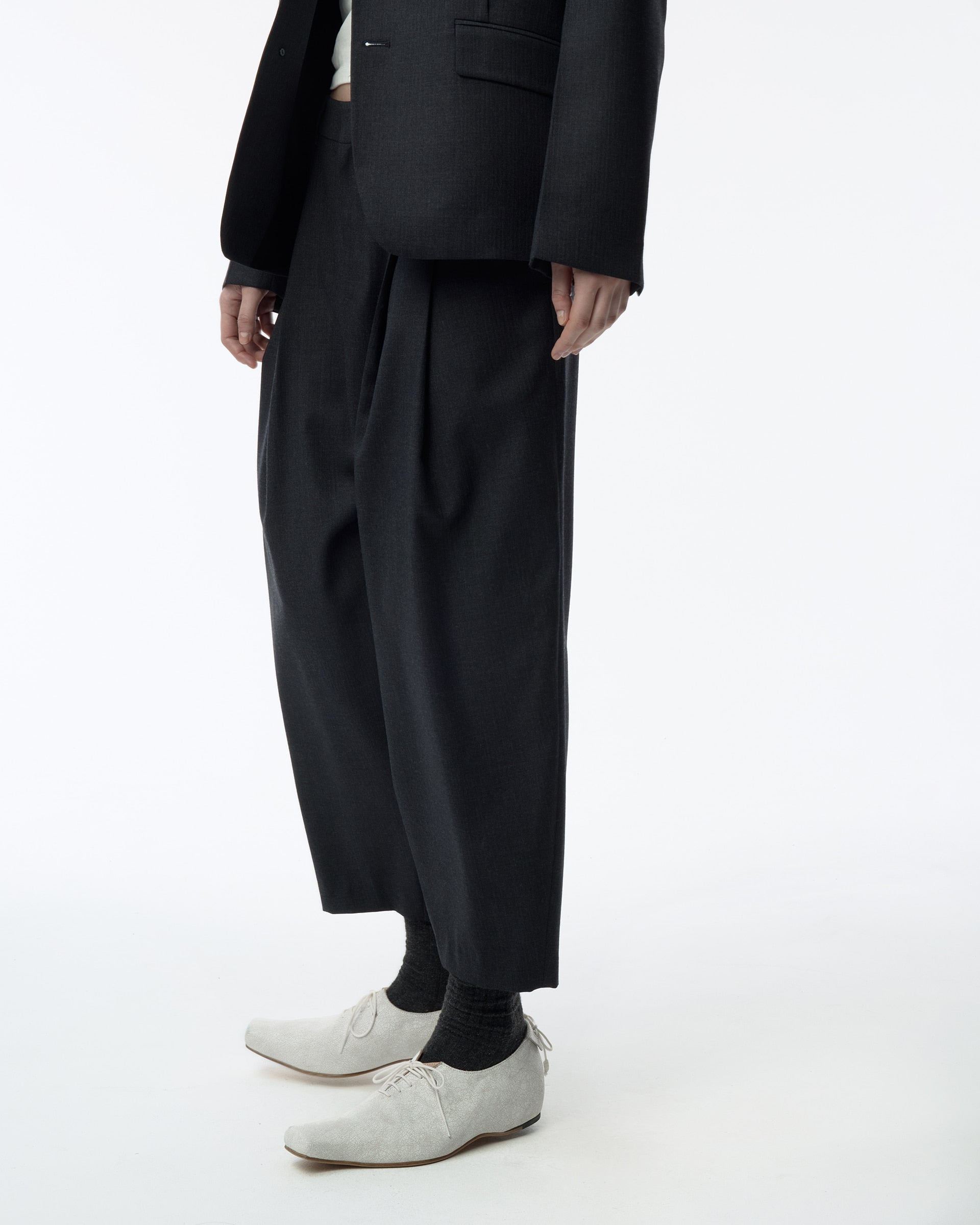 Ader Error - Sig; BK Tag slacks 01 (Grey) product image 4 | TRAB K-Fashion Australia