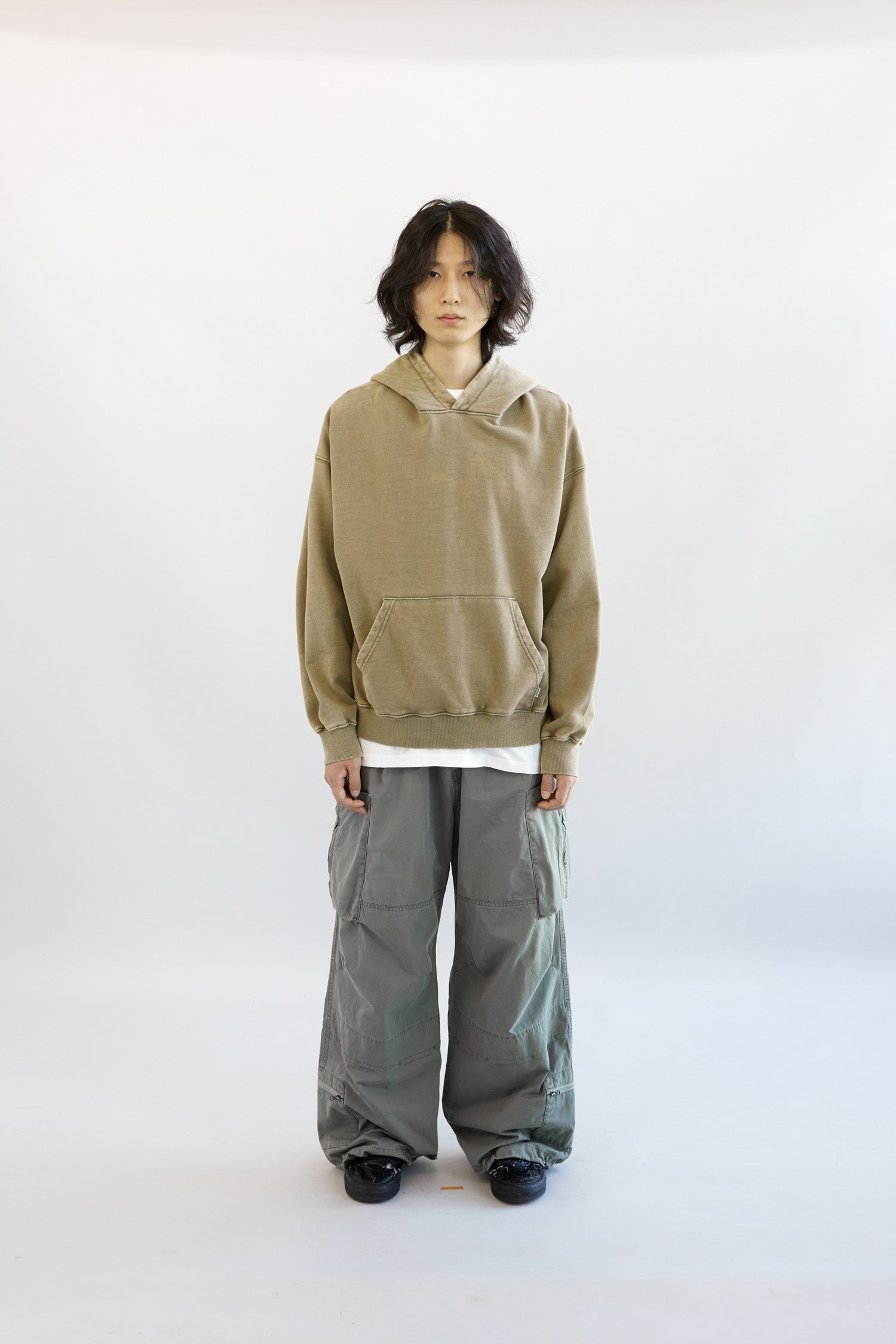 Hatchingroom - Layering Hoodie Washed (Olive) product image 3 | TRAB K-Fashion Australia