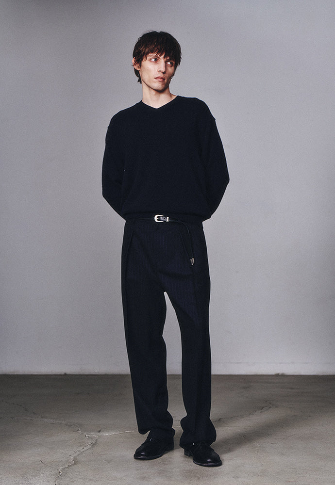 Art if acts - Cashmere V-Neck Knit (Dark Navy) product image 4 | TRAB K-Fashion Australia
