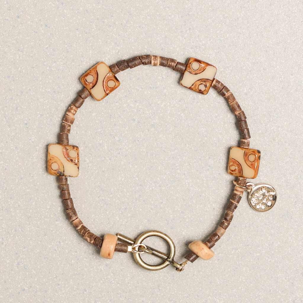 Towtow Archive - 4 Square 8 Circle Bracelet (Green) product image 2 | TRAB K-Fashion Australia