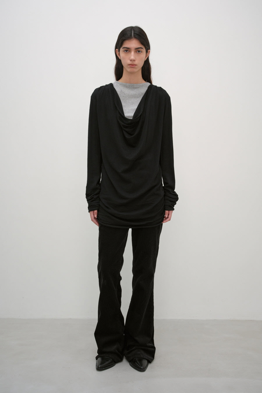 Insilence - Cowl Neck Shirring Pullover (Black) product image 3 | TRAB K-Fashion Australia