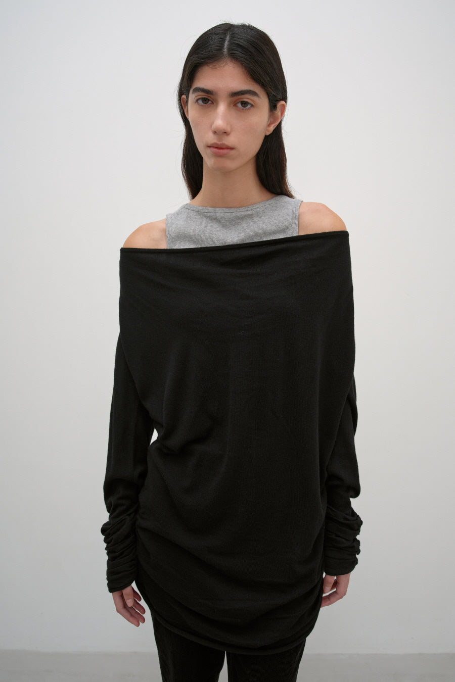 Insilence - Cowl Neck Shirring Pullover (Black) product image 5 | TRAB K-Fashion Australia