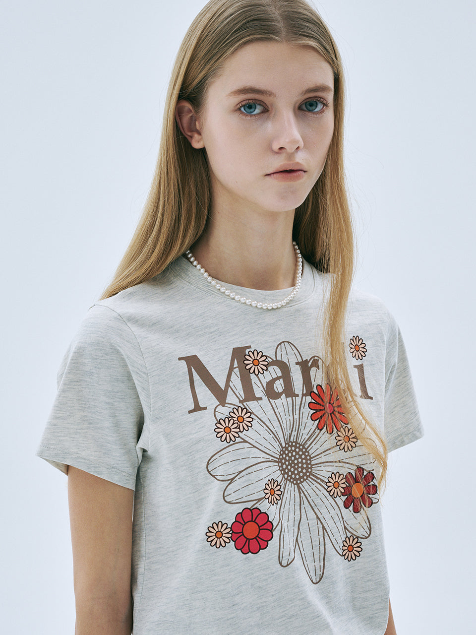 Mardi Mercredi - [Pre-Order – Ships June 26] Slim Tshirt Flowermardi Blossom (Oatmeal Taupe) product image 1 | TRAB K-Fashion Australia