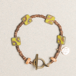 Towtow Archive - 4 Square 8 Circle Bracelet (Red) product image 1 | TRAB K-Fashion Australia