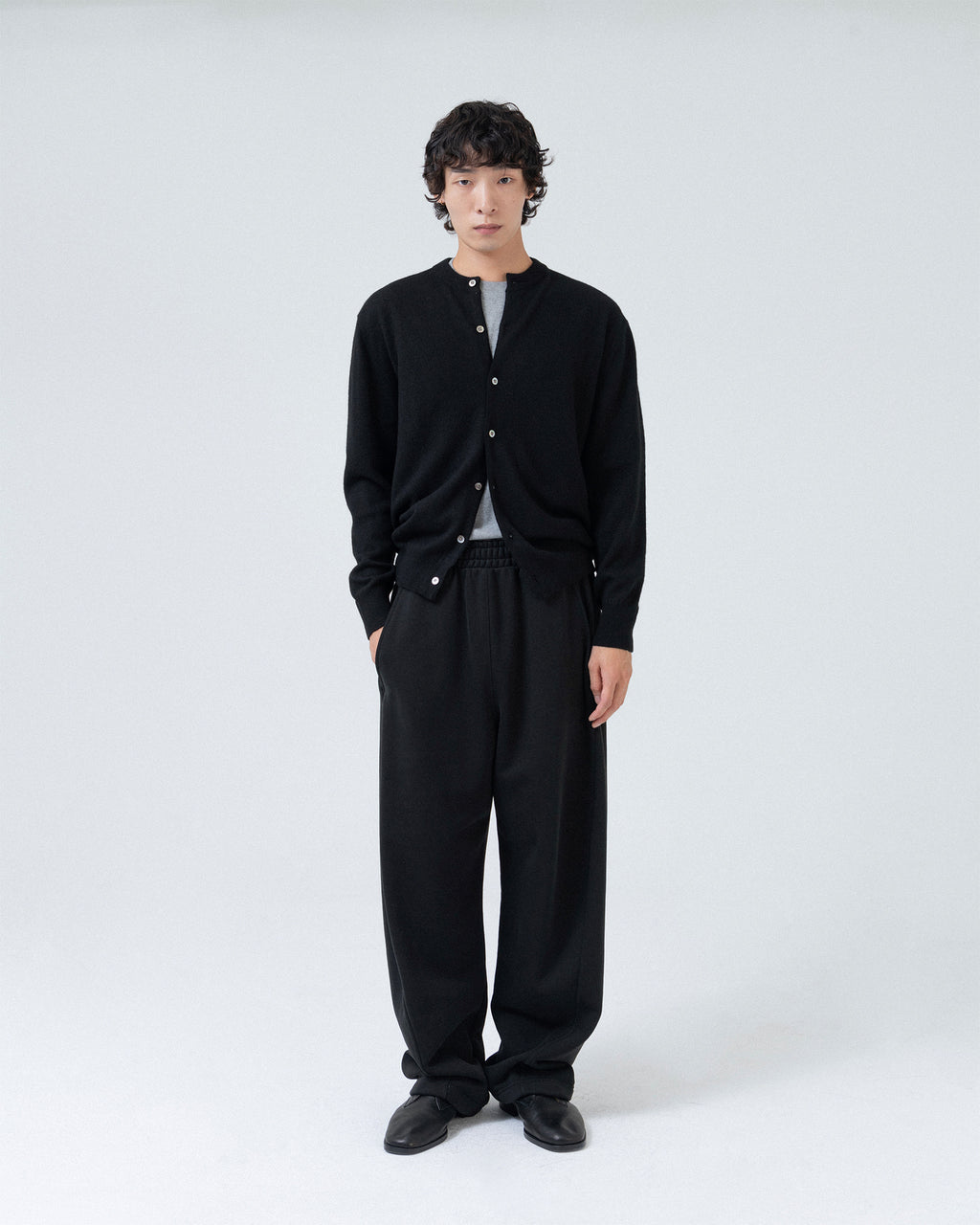 Brownyard - Round Cardigan (Black) product image 3 | TRAB K-Fashion Australia