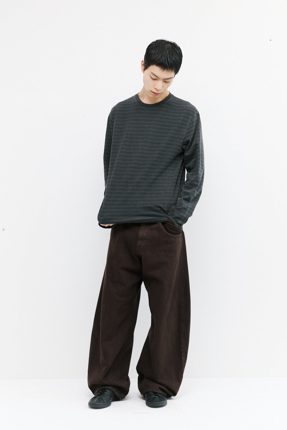 Hatchingroom - Wide Curve Jeans (Brown) product image 11 | TRAB K-Fashion Australia