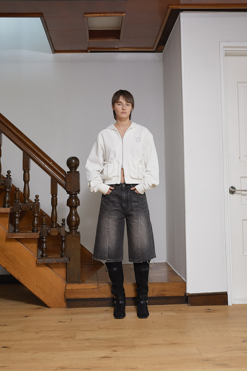 Matin Kim - Hem Point Bermuda Denim Pants (Charcoal) product image 10 | TRAB K-Fashion Australia