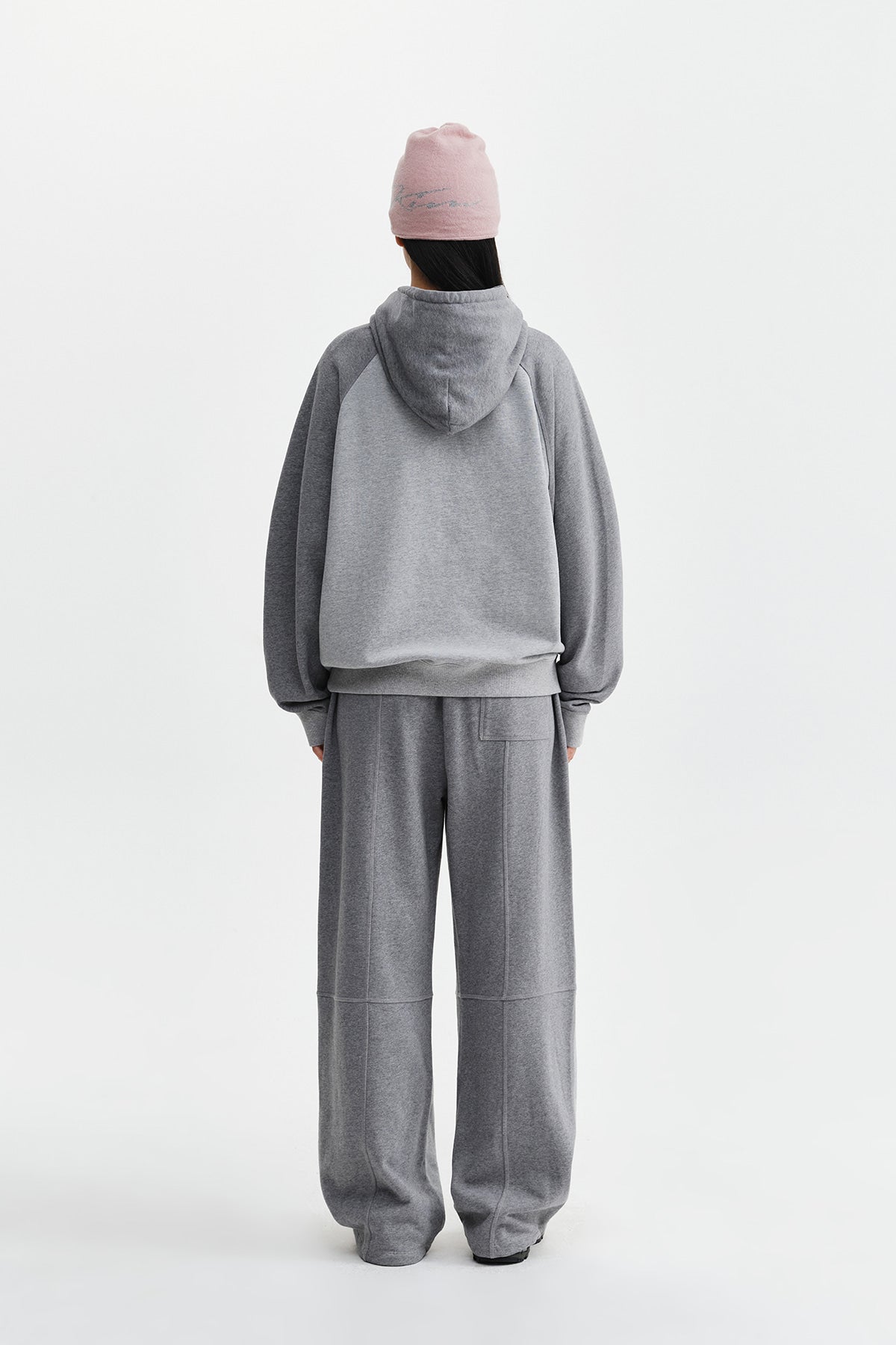 Matin Kim - Colorblock Cut Seam Sweatpants (Grey) product image 10 | TRAB K-Fashion Australia