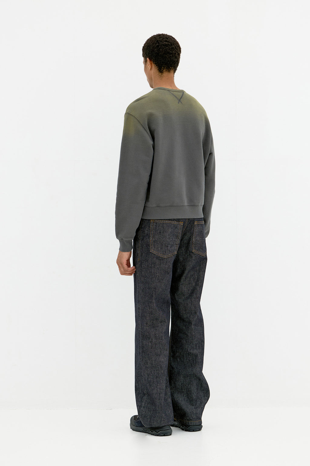 Coor - Panelled Crewneck Sweatshirt (Grayish Khaki) product image 4 | TRAB K-Fashion Australia