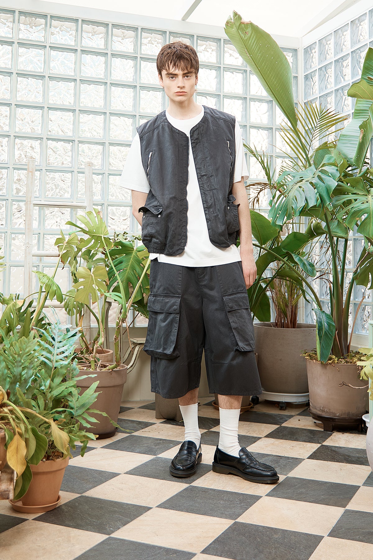 Matin Kim - Coated Cotton Bermuda Pants (Charcoal) product image 10 | TRAB K-Fashion Australia