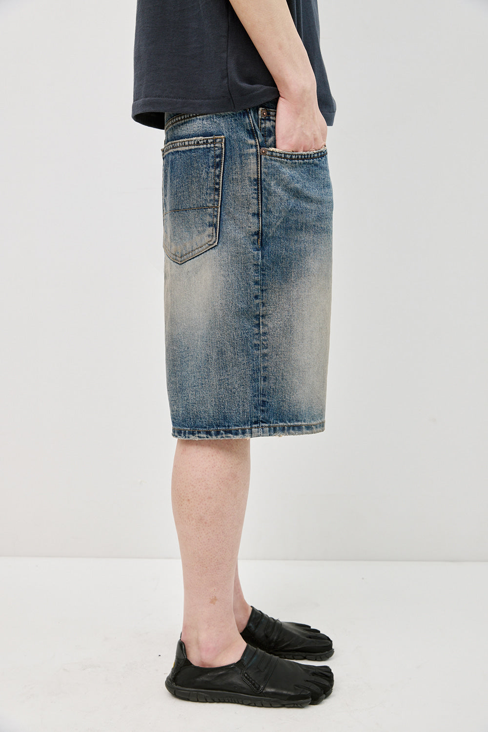 Hatchingroom - Denim Shorts (Faded Blue) product image 13 | TRAB K-Fashion Australia
