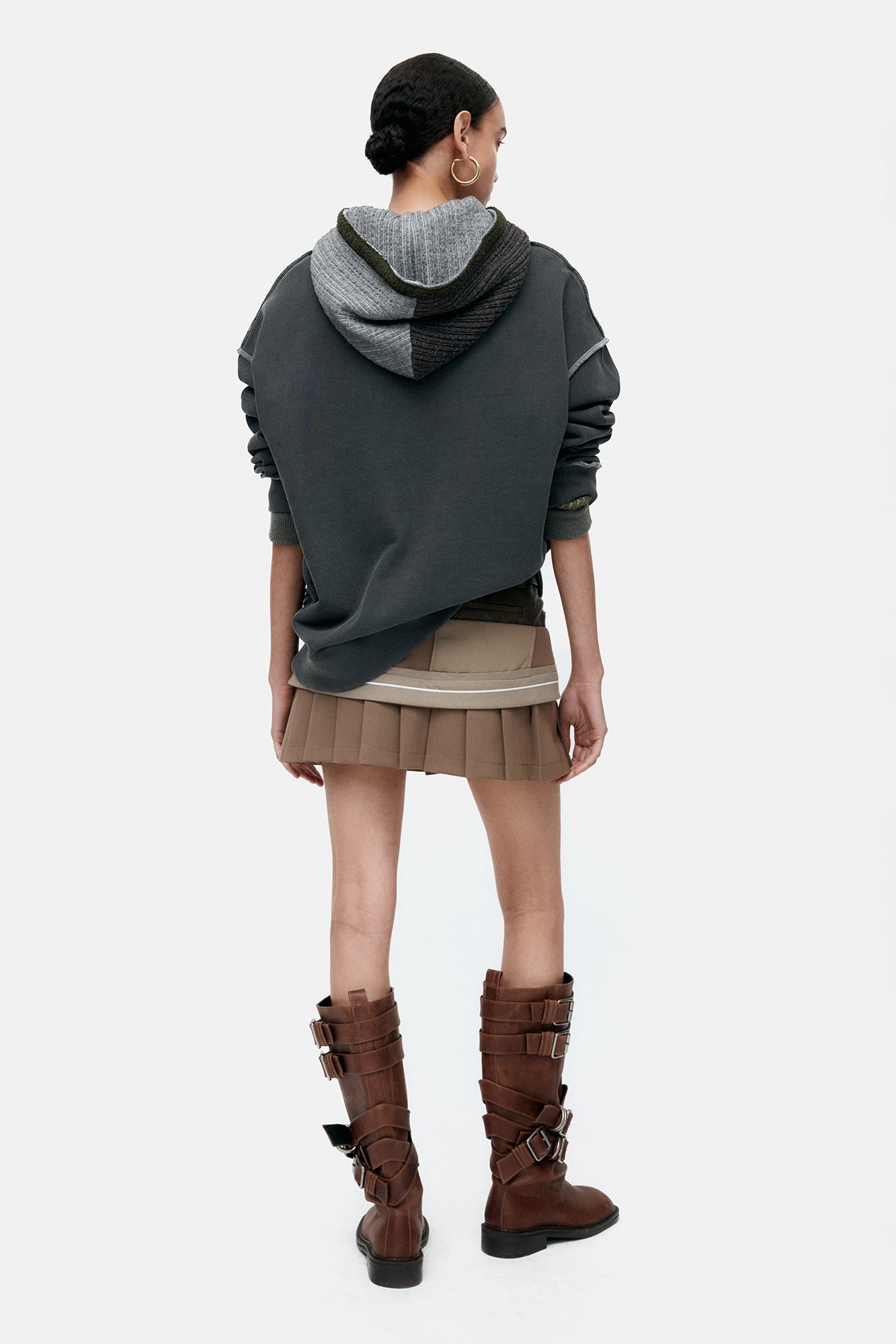 Andersson Bell - Unisex Liquid Logo Sweatshirt (Charcoal) product image 7 | TRAB K-Fashion Australia