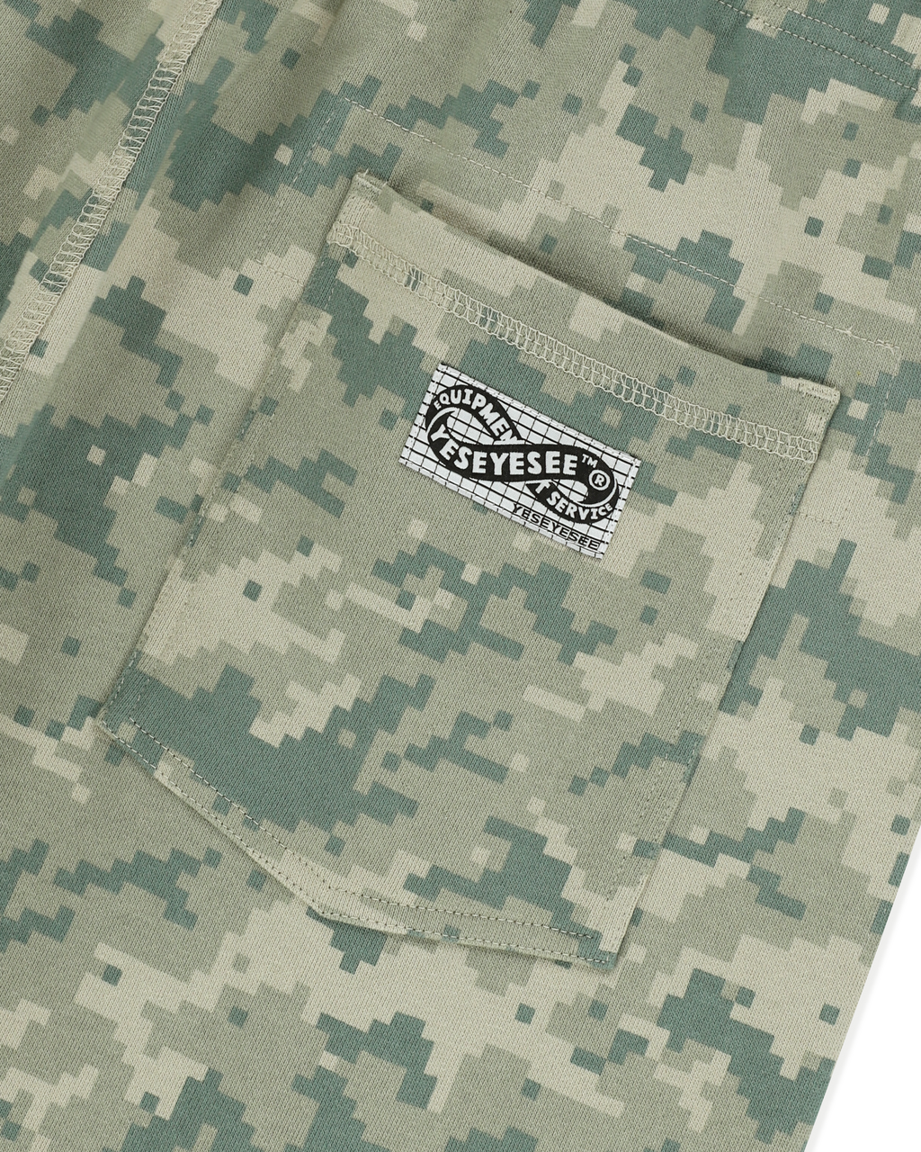 yeseyesee - SN Camo Sweatpants (Jungle) product image 4 | TRAB K-Fashion Australia