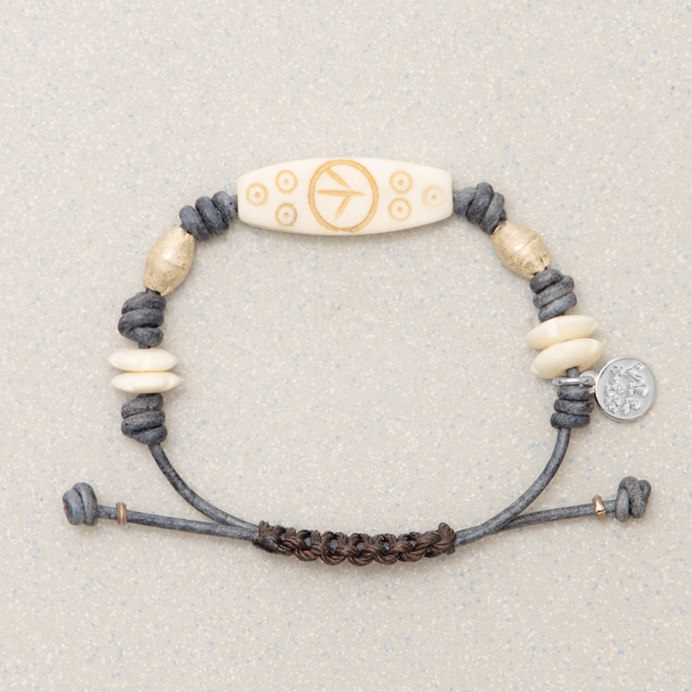 Towtow Archive - Etched Bracelet (Resilence Gray) product image 11 | TRAB K-Fashion Australia