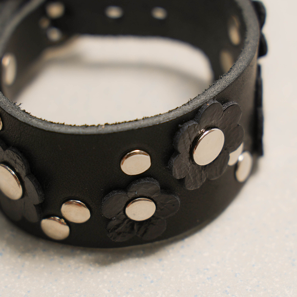 Towtow Archive - Feverfew Leather Bracelet (Black) product image 5 | TRAB K-Fashion Australia