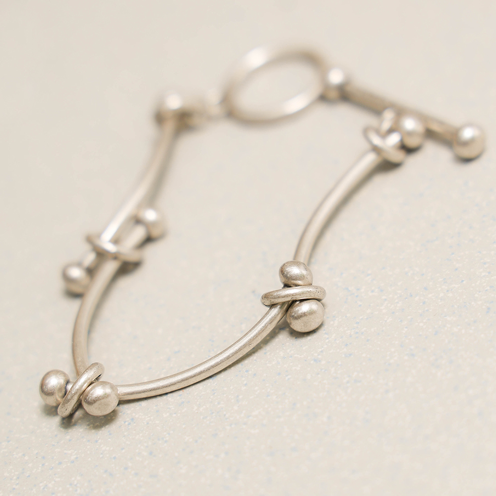 Towtow Archive - [Small - Sequential Shipping Starting October 12] Llama Bracelet (Silver) product image 2 | TRAB K-Fashion Australia