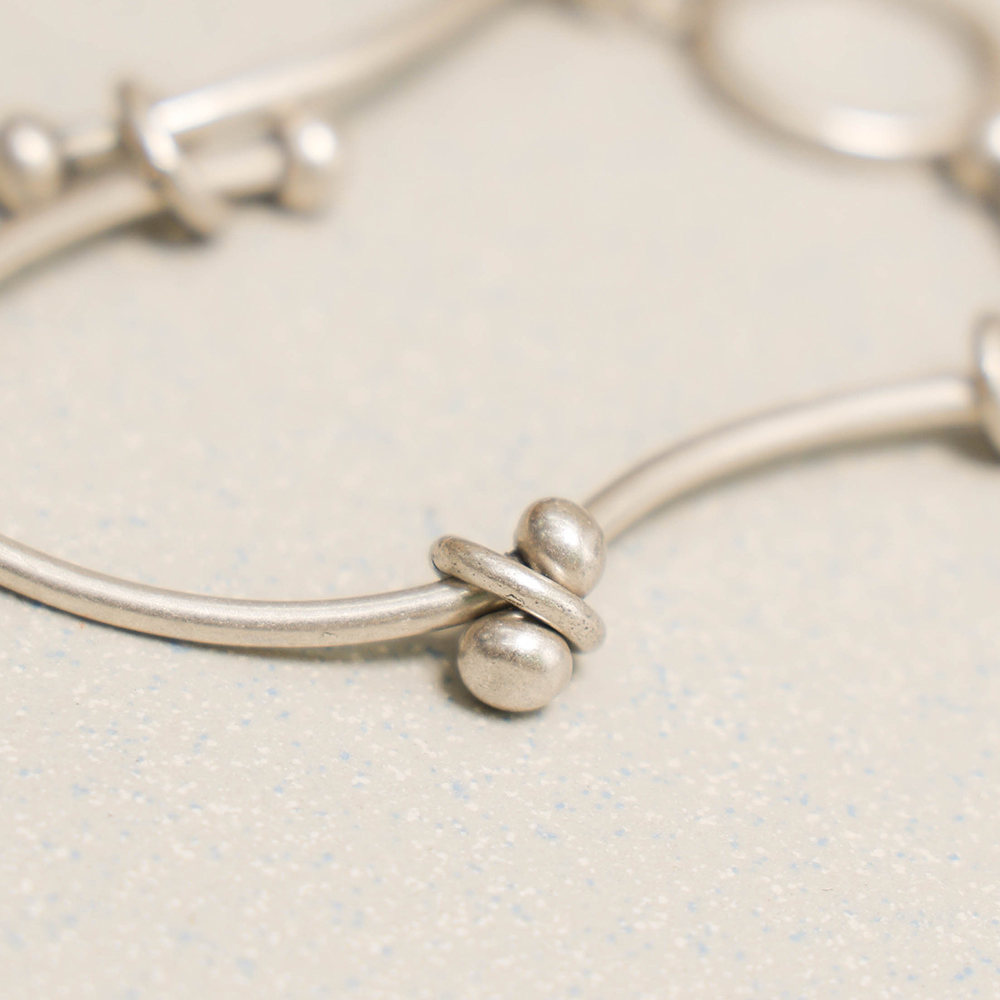 Towtow Archive - [Small - Sequential Shipping Starting October 12] Llama Bracelet (Silver) product image 3 | TRAB K-Fashion Australia