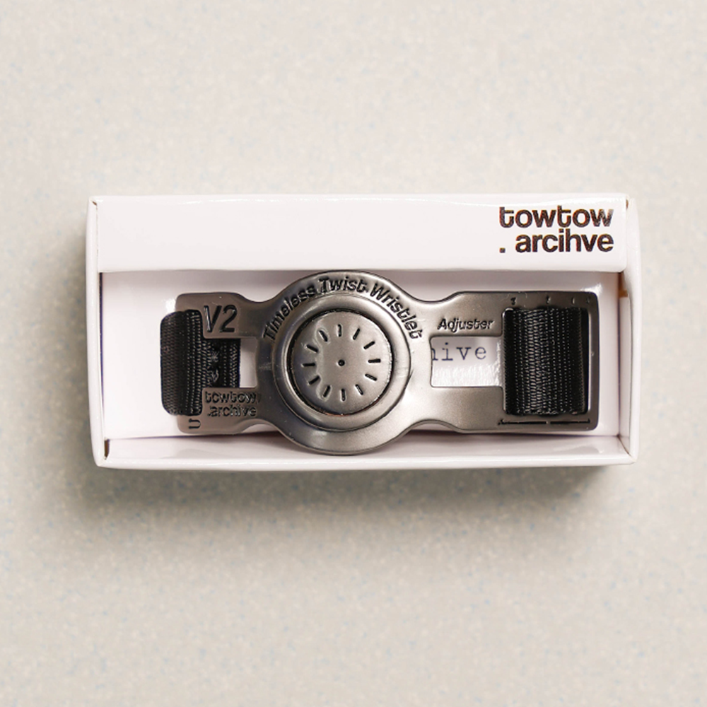 Towtow Archive - Timeless Twist Wristlet Organic Rhythm (Cir) (Silver & Beige) product image 2 | TRAB K-Fashion Australia