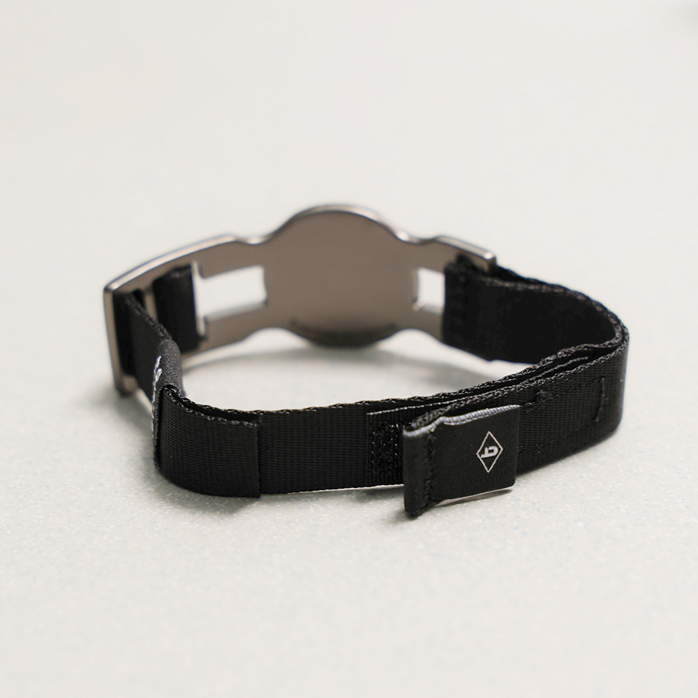 Towtow Archive - Timeless Twist Wristlet Organic Rhythm (Cir) (Silver & Olive) product image 14 | TRAB K-Fashion Australia