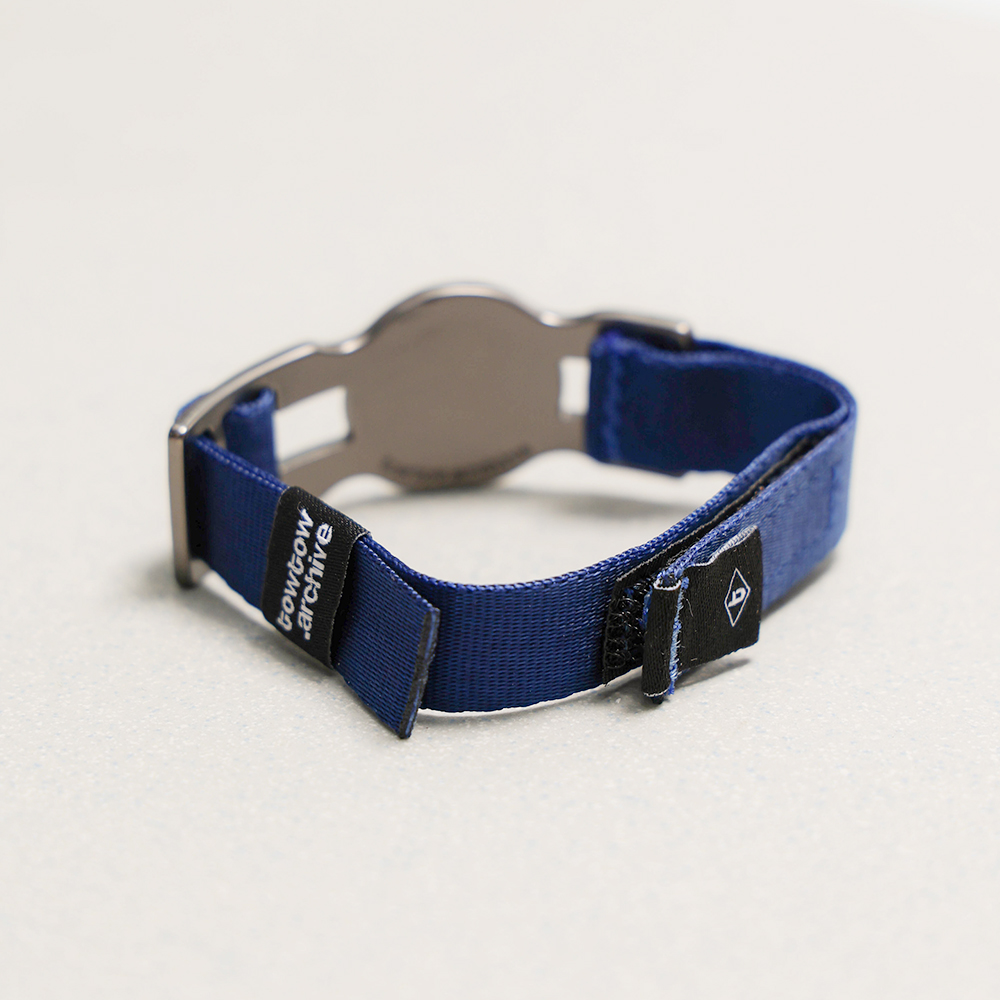 Towtow Archive - Timeless Twist Wristlet Organic Rhythm (Cir) (Silver & Olive) product image 16 | TRAB K-Fashion Australia