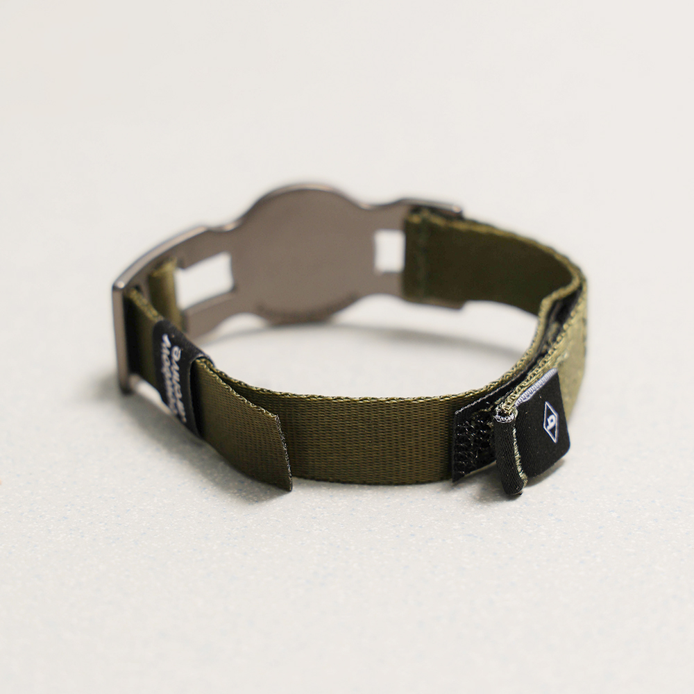 Towtow Archive - Timeless Twist Wristlet Organic Rhythm (Cir) (Silver & Olive) product image 13 | TRAB K-Fashion Australia