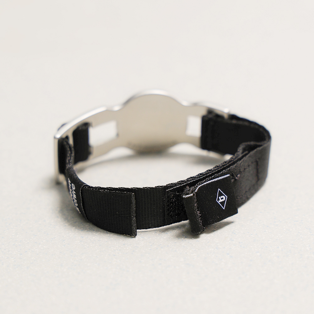 Towtow Archive - Timeless Twist Wristlet Organic Rhythm (Cir) (Silver & Beige) product image 10 | TRAB K-Fashion Australia