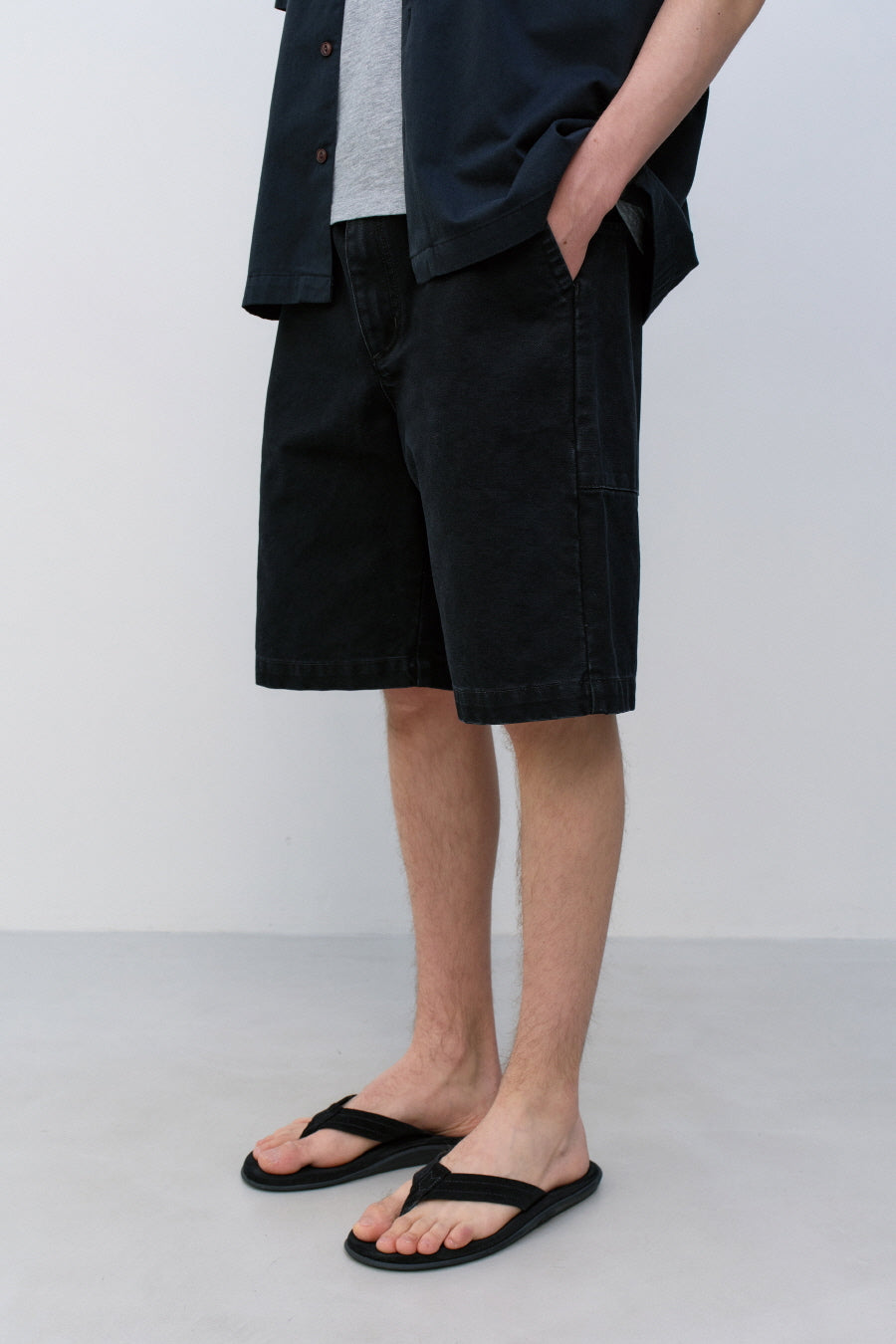 Insilence - Duck Cotton Stand-Up Shorts (Faded Black) product image 5 | TRAB K-Fashion Australia