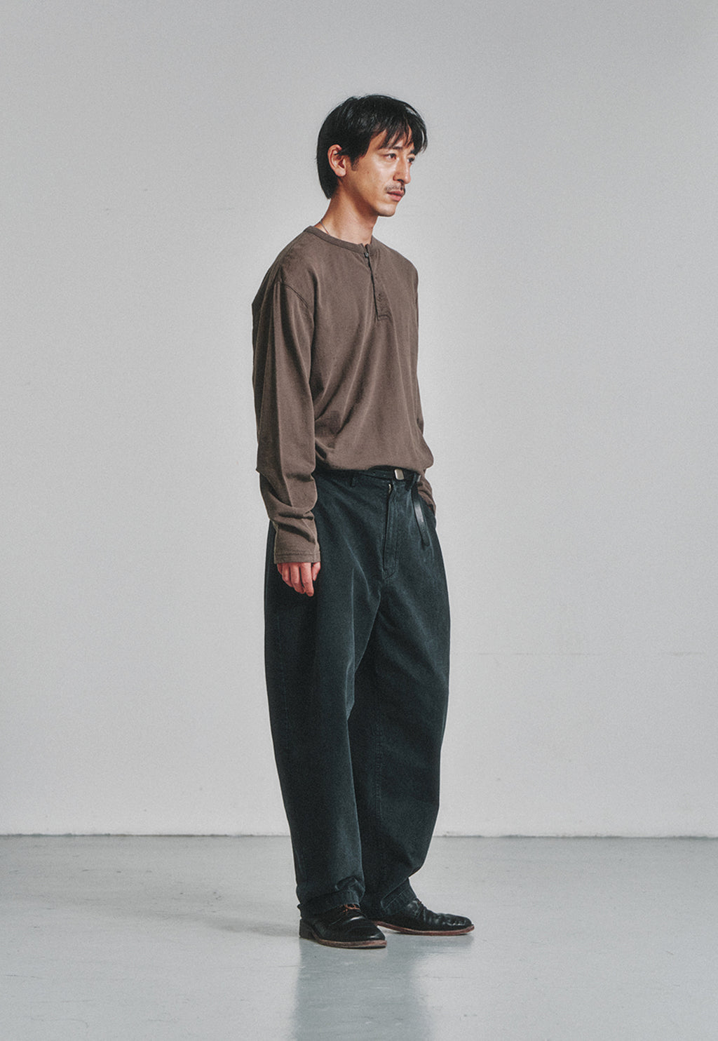 Art if acts - Garment Dyed Henley Long Sleeve (Charcoal) product image 3 | TRAB K-Fashion Australia