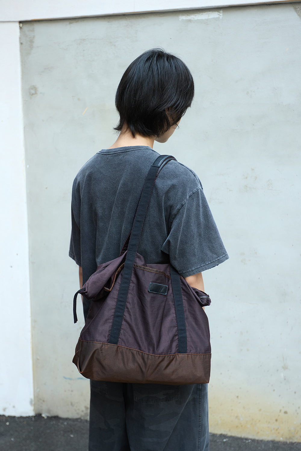 Hatchingroom - VTG Nylon Tote (Burgundy) product image 5 | TRAB K-Fashion Australia